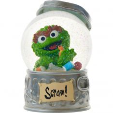 Precious Moments Sesame Street Oscar in Garbage Can Musical Snow Globe