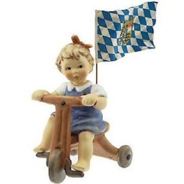 M I Hummel Look At Me! With Bavarian Flag Figurine