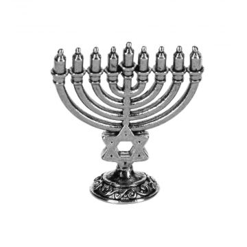 Ganz The Hanukkah Menorah Charm